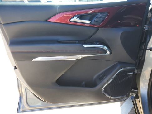 Used 2024 Chevrolet Traverse RS w/ LPO, Floor Liner Package image 20