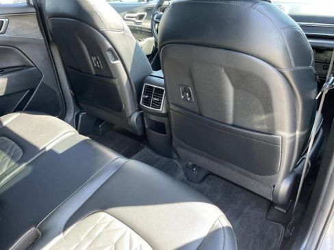 Used 2023 Kia Sportage X-Line w/ X-Line Premium Package AWD/4WD image 16