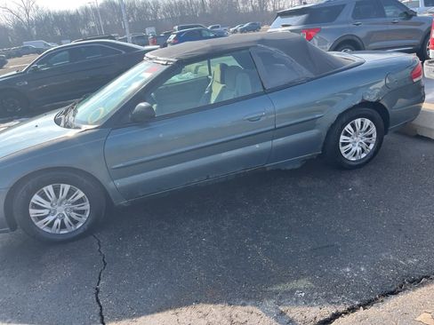 Used 2006 Chrysler Sebring Limited image 7