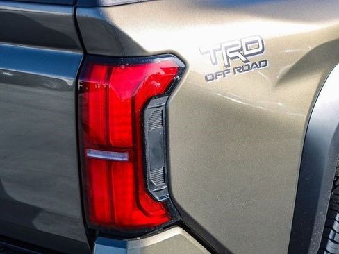 New 2026 Toyota Tacoma TRD Off-Road AWD/4WD image 10