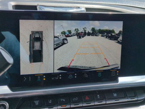 Certified 2025 Chevrolet Silverado 3500 High Country w/ Technology Package AWD/4WD image 25