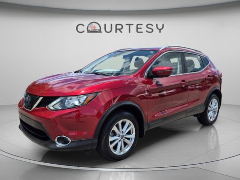 Used 2019 Nissan Rogue Sport SV w/ All-Weather Package AWD/4WD image 1