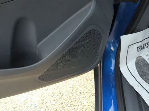 Used 2017 Chevrolet Bolt LT image 22