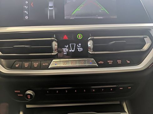 Used 2020 BMW 330i xDrive Sedan w/ Convenience Package image 23