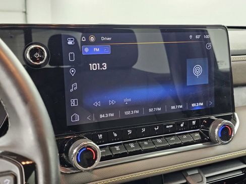 Used 2024 Chevrolet Colorado ZR2 w/ ZR2 Convenience Package III image 9