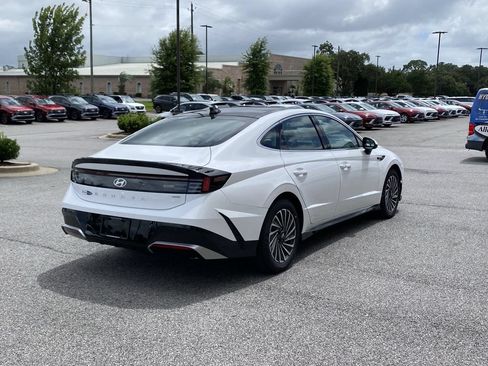 New 2026 Hyundai Sonata SEL FWD image 10