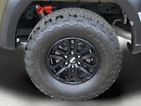 Used 2025 Ford F150 Raptor image 7