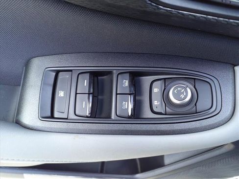 New 2025 Subaru Outback Premium image 9