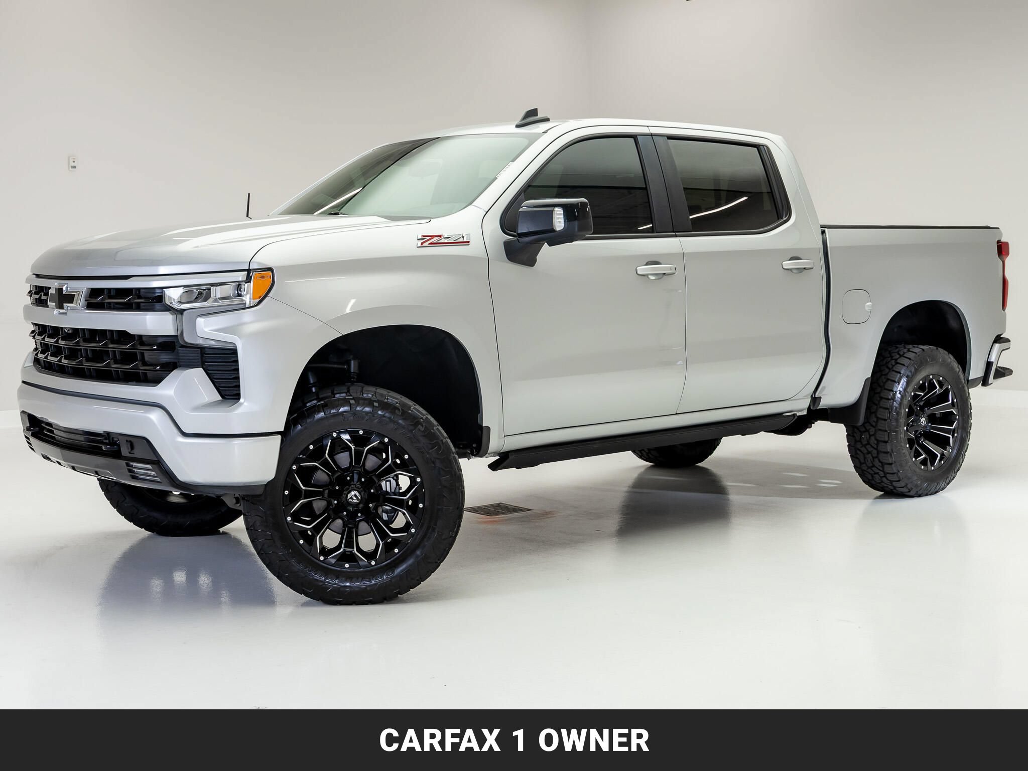 Used 2022 Chevrolet Silverado 1500 RST AWD/4WD image 4