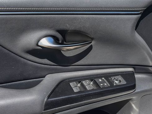 Used 2021 Lexus ES 350 w/ Accessory Package FWD image 22