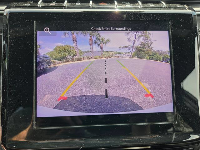 Used 2025 Jeep Grand Cherokee Altitude AWD/4WD image 24