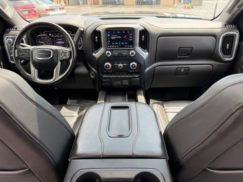 Used 2022 GMC Sierra 2500 Denali w/ Denali Ultimate Package image 19