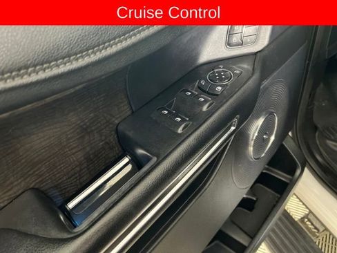 Used 2019 Ford Expedition Max Limited image 13