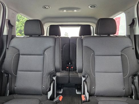 Used 2022 GMC Acadia SLE FWD image 26