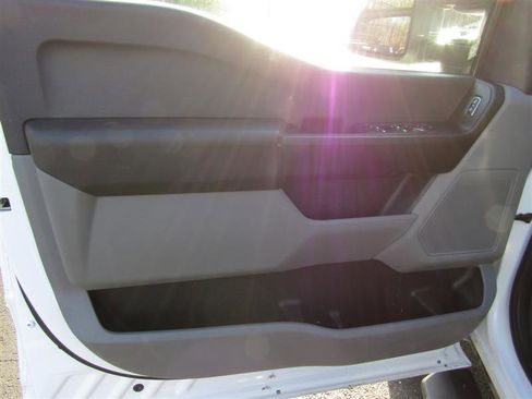 Used 2023 Ford F250 XL w/ Snow Plow Prep Package image 9