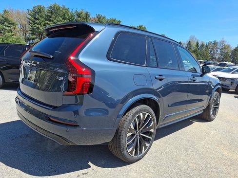 New 2026 Volvo XC90 T8 Ultra w/ Protection Package Premier AWD/4WD image 4