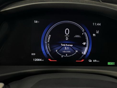 Used 2023 Lexus RZ 450e Premium image 18