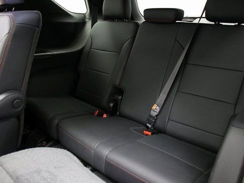 Certified 2024 Chevrolet Traverse RS w/ LPO, Floor Liner Package image 14