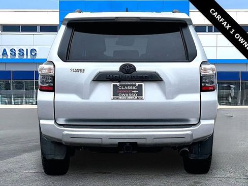 Used 2024 Toyota 4Runner TRD Off-Road Premium w/ Moonroof Package image 6