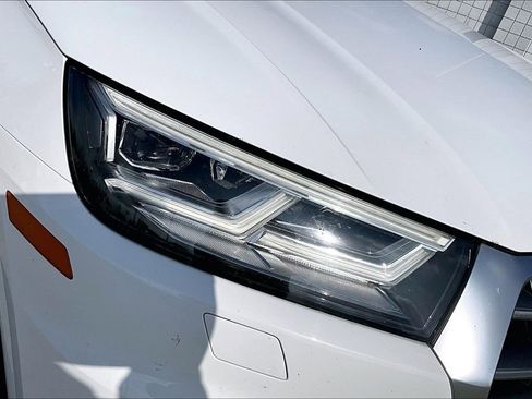 Used 2018 Audi Q5 2.0T Premium Plus w/ Premium Plus Package image 28