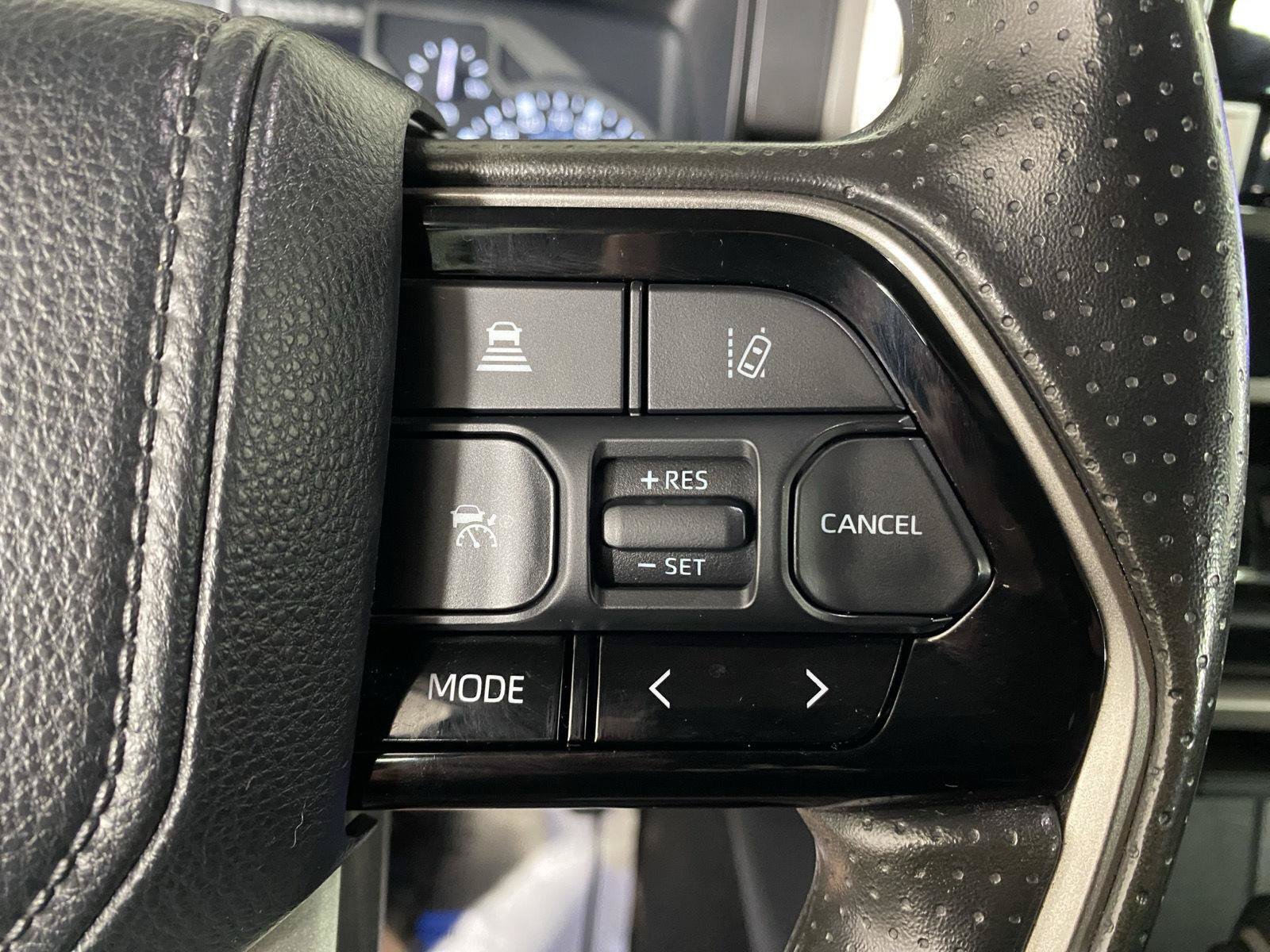 Used 2024 Toyota Tundra SR5 AWD/4WD image 18