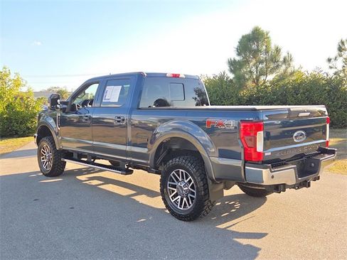 Used 2019 Ford F250 Lariat w/ Lariat Value Package image 3