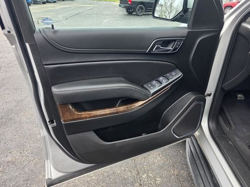 Used 2019 Chevrolet Tahoe LS AWD/4WD image 14