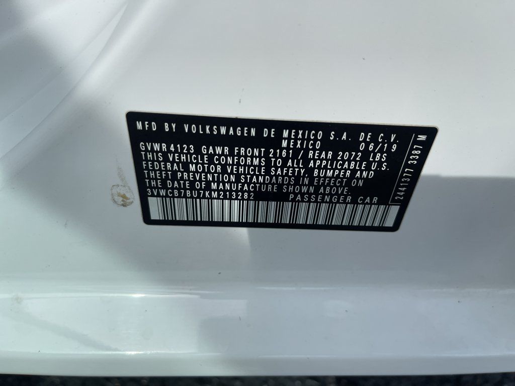 Used 2019 Volkswagen Jetta R-Line FWD image 30