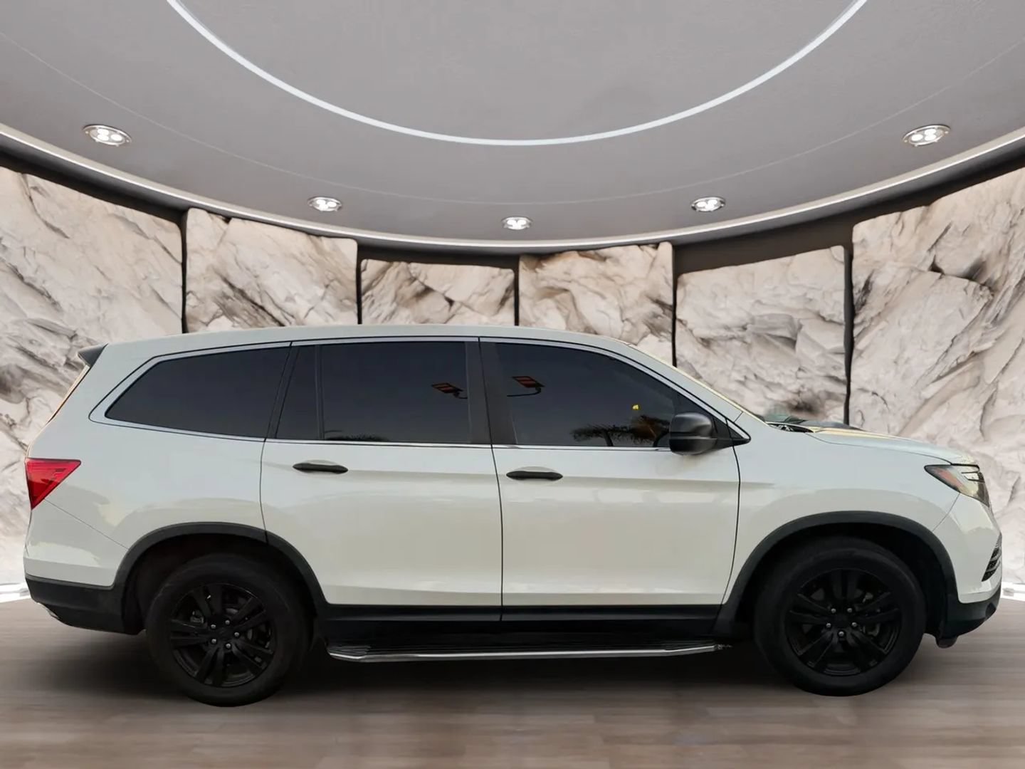 Used 2018 Honda Pilot LX image 4