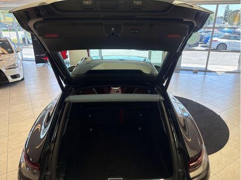 Used 2021 Porsche Panamera image 40