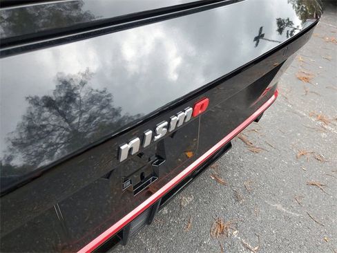Certified 2024 Nissan Z NISMO w/ Floor Mat Package image 9