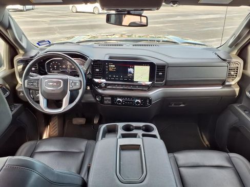 Used 2025 GMC Sierra 1500 SLT RWD image 26