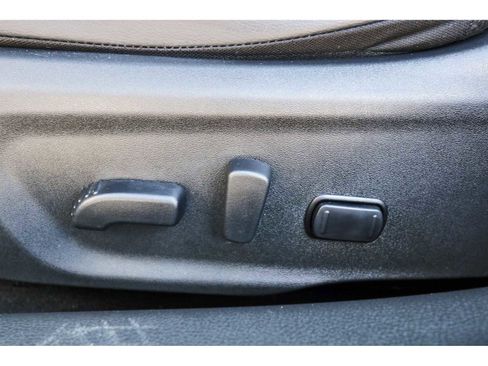 Used 2024 Nissan Sentra SR w/ SR Premium Package image 27