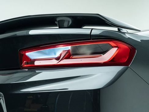 Used 2017 Chevrolet Camaro SS RWD image 15