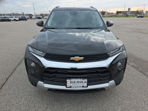 Used 2023 Chevrolet TrailBlazer LT FWD image 16