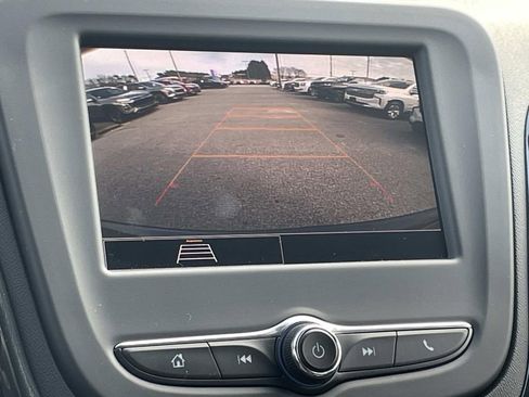 Used 2022 Chevrolet Equinox RS image 19