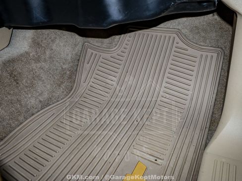 Used 2012 Chevrolet Suburban LT image 70