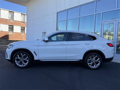 Certified 2023 BMW X4 xDrive30i w/ Convenience Package image 7