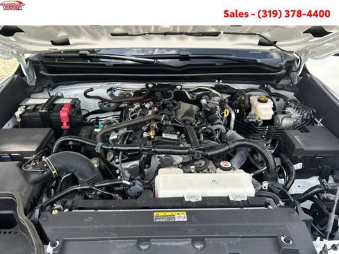 Certified 2024 Toyota Tacoma SR5 AWD/4WD image 20