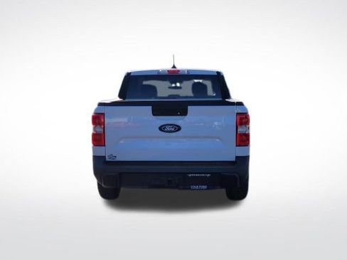 New 2025 Ford Maverick XL w/ Equipment Group 101A image 8