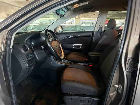 Used 2015 Chevrolet Captiva Sport LS FWD image 9