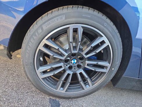 New 2026 BMW 530i xDrive w/ M Sport Package image 3