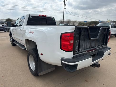 Used 2018 Chevrolet Silverado 3500 High Country w/ Duramax Plus Package image 5