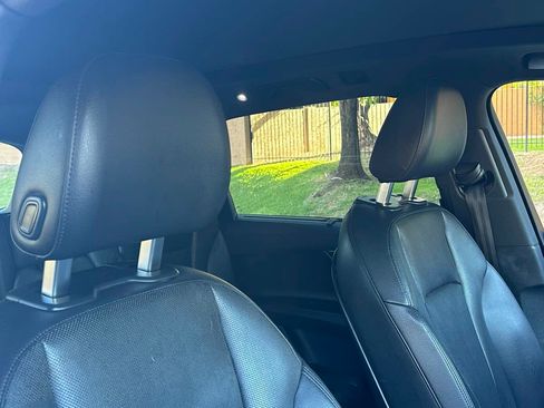 Used 2017 Audi Q7 3.0T Premium Plus AWD/4WD image 10