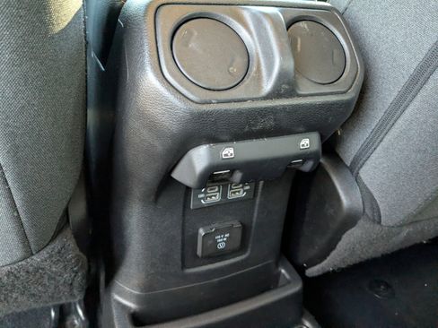 Used 2024 Jeep Wrangler Unlimited Sahara w/ Safety Group AWD/4WD image 16