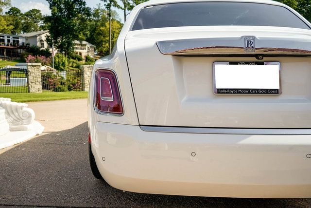 Used 2020 Rolls-Royce Phantom Sedan RWD image 62