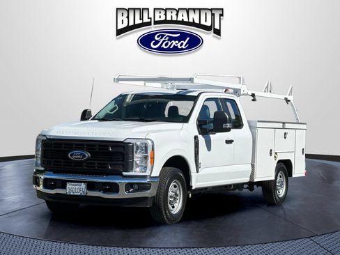Used 2024 Ford F250 XL w/ XL Chrome Package RWD image 7