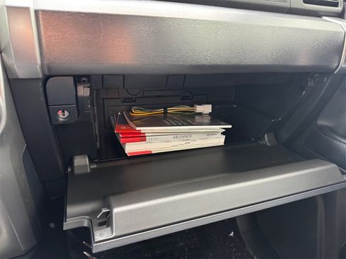 Used 2019 Toyota 4Runner SR5 image 27