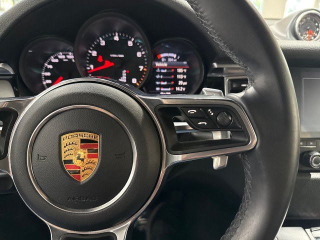 Used 2018 Porsche Macan AWD/4WD image 58
