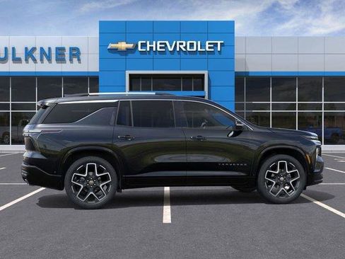 New 2026 Chevrolet Traverse High Country image 5